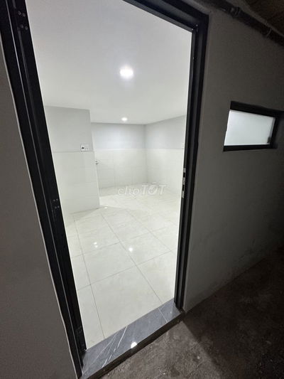 Phòng trọ mới mặt tiền Phạm Thế Hiển P4 Q8