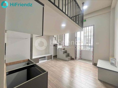 DUPLEX BANCON - SÁT KHU CHẾ XUẤT , CÁCH Q4 10’ Đi Xe