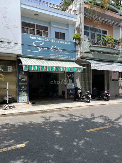 Chủ gửi bán nhà 2 tầng mặt tiền Nguyễn Phước Nguyên