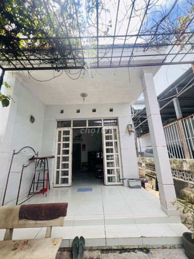 NHÀ 125M2, ĐƯỜNG 10M, GIÁP CAO TỐC, NGUYỄN VĂN TẠO, 3,6 TỶ