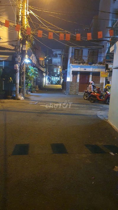CHO THUÊ NHÀ NHỎ RIÊNG BIỆT BÀ HOM QUẬN 6, HẼM XE HƠI ĐẾN NHÀ,