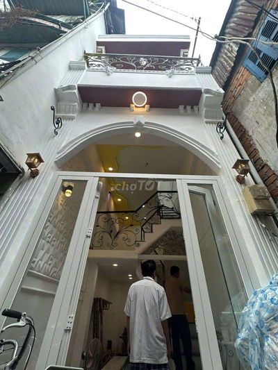 Nhà Đẹp Khánh Hội 3 Tầng Hỗ Trợ Vay Bank Q4