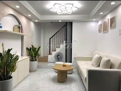 Nhà đẹp giá sốc! Đội Cấn, 20m ra phố, ngõ thông, mới đẹp full nội thất