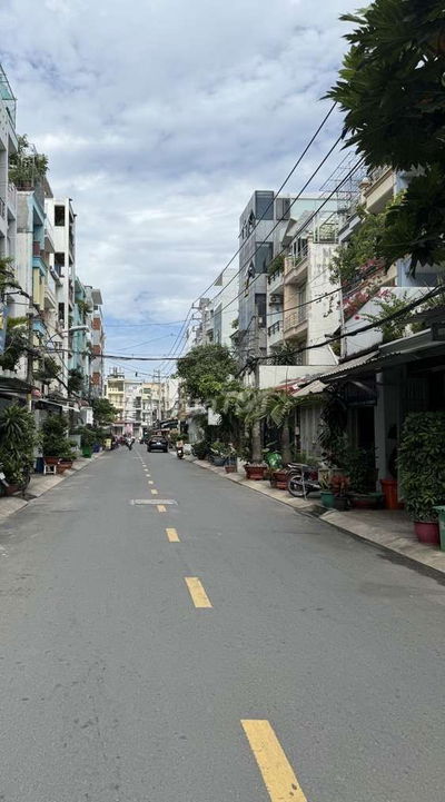 MẶT TIỀN KD CHỢ HẠNH THÔNG TÂY,60M²,4TẦNG, THỐNG NHẤT P11 ,HƠN 9. TỶ