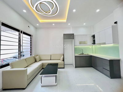 Bán nhà Trần Thái Tông, lô góc, 30m ra phố, tiện ích ngập tràn 36m2 5T
