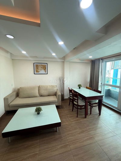 Cho thuê căn hộ duplex mặt tiền Điện Biên Phủ kế bên Quận 1