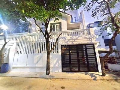 Cho thuê nhà rộng 8x16m 2 lầu có 6pn 4wc nhà mới vào sử dụng ngay