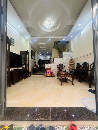 BÁN NHÀ NHỈNH 5 TỶ- SÁT MẶT TIỀN HẺM XE HƠI- GÒ VẤP