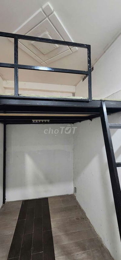Gần LotteMart, Cho thuê phòng có gác, Lê Hoàng Phái P.17 Chỉ từ 2,4tr