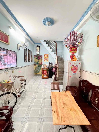 Nhà 2 tầng Tân phú hẻm 4,5 m diện tích 24m2 giá chỉ 3,08 tỷ.