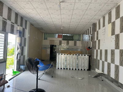 Bán nhà 2 mặt tiền Nguyễn Công Trứ, Tân An, LaGi giá đầu tư ngay KDC