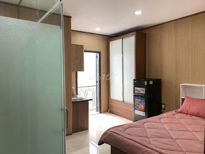 Studio Giá Sinh Viên 28m2 Full Nội Thất Ngay Phố Bùi Viện Quận 1