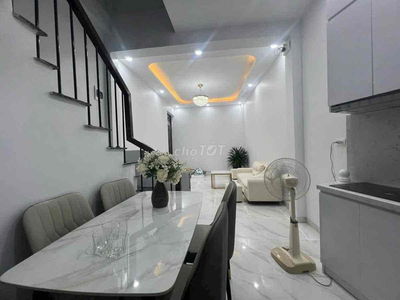 Hiếm Trương Định, ngõ thông, nhà mới, full tiện ích 55m*5T chỉ 8.5tỷ