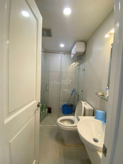 CẦN CHO THUÊ GẤP PHÒNG 2PN-2WC CHUNG CƯ SAIGON  MIA GIÁ TỐT T8/
