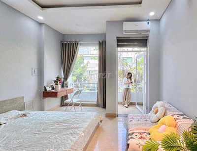 Căn Hộ Full Nội Thất Ban Công Máy Giặt Riêng Ngay Nguyễn Hữu Cảnh