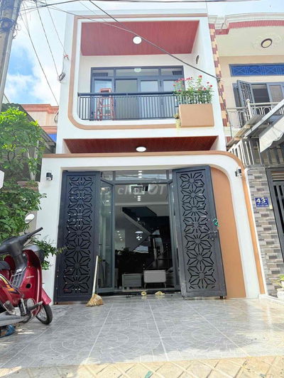 Bán nhà gấp