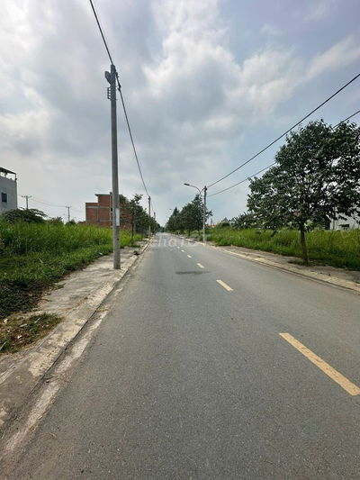 Đất Nền Chính chủ Long Hậu Sài Gòn Village SHR 90m2 mặt tiền 15m