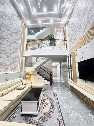 NHÀ HIẾM - NHÀ MỚI 4PN - 5WC ĐƯỜNG XE TẢI. Siêu Phẫm Bình Tân 🌹