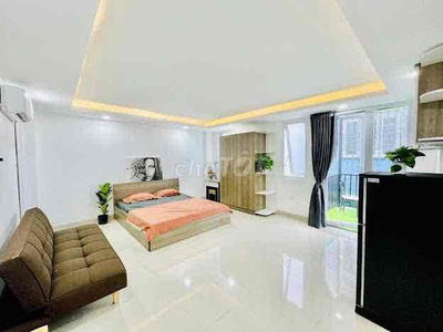 TRỐNG SẴN CHDV STUDIO BANCONG NGAY CHỢ BÀ CHIỂU - CẦU BÔNG QUẬN 1