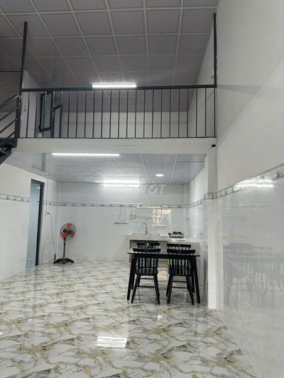 Chính chủ cho thuê nhà 1T/1L 160m2 đối diện kdc Him Lam Phú Đông
