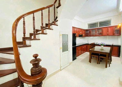 Bán nhà Cầu Giấy – 46m² x 5T – ngõ thông – KD, ô tô gần – nhỉnh 8 tỷ