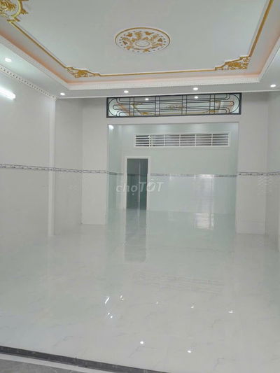 Nhà 7 triệu 2 PN Nguyễn Văn Cừ diện tích rất rộng xe tải tới nhà