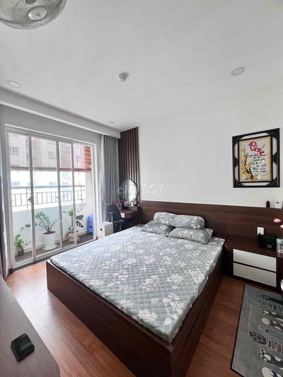 Bán căn 2pn 2pn loại 62m2 full nt cao cấp, nhà mới ở giữ kĩ vào ở ngay