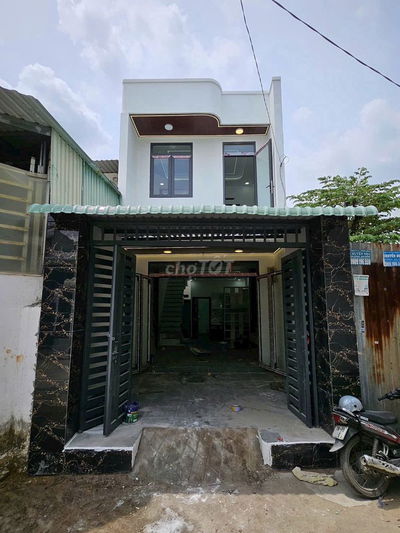 Bán nhà Mặt Tiền Đường TX51,Thạnh Xuân Q12. Giá : 3,88 tỷ