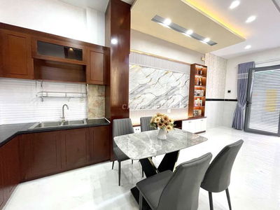 Sổ riêng, 4 tầng , pháp lý sạch, nhà mới ở ngay