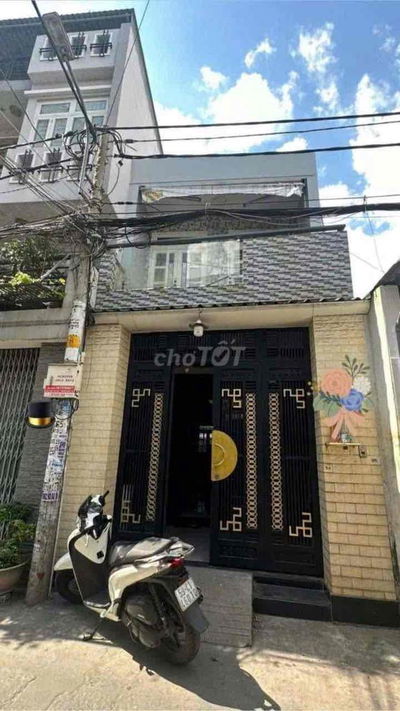 NHÀ NGỘP BANK Giá 1tỷ685 1/ phạm thế hiển kế giáo xứ Bình An Thượng