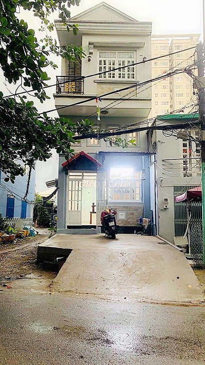 Nguyên căn 3 phòng ngủ hẻm xe hơi 220 Nguyễn Xí
