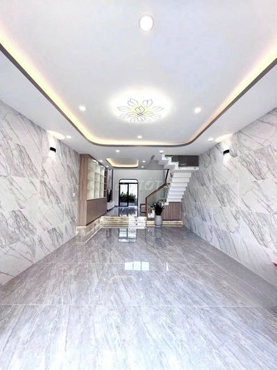 🏡 CĂN NHÀ ĐẲNG CẤP-NGUYỄN THỊ SÓC,BÀ ĐIỂM DT:5x17m,sàn 250m² –SD 300m²
