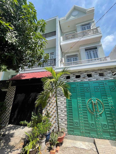 BÁN NHÀ 3 TẦNG ĐÚC HẺM XE HƠI NGUYỄN VĂN QUÁ Q12 GIÁ RẺ 5,2 TỶ