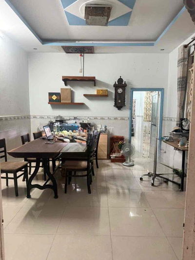 Bán Nhà Cấp 4 ( 4,7 x 17,5m2 ) Hẻm xe hơi đường Tây Hoà