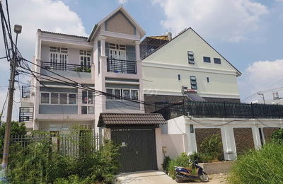 Cho thuê  căn hộ mini trung tâm SG, an ninh,sân vườn, thoáng mát.