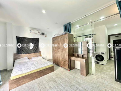 căn hộ dịch vụ tách bếp ban công full nt ngay trung tâm q4