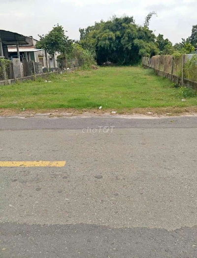 Bán 180m2 đất MTĐ Tam Thôn Hiệp sát Trường tiểu học Tam Thôn Hiệp, SHR