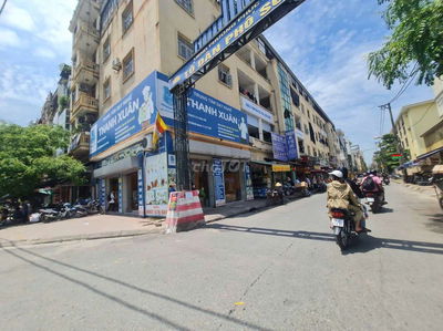 MẶT PHỐ KINH DOANH - SIÊU LỢI NHUẬN – VỈA HÈ RỘNG - 2 THOÁNG TRƯỚC SAU