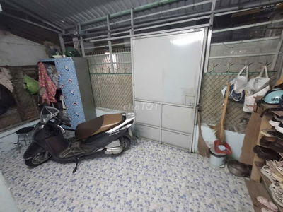 Nhà hẻm gần mặt tiền đường, DTSD 64m2, 3 phòng ngủ, TTT Phường 1, Q.4