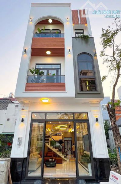 NHÀ ĐẸP HIỆN ĐẠI MỚI XÂY TẶNG NỘI THẤT - 150M2 NGAY KDL ĐẠI NAM, HẺM RỘNG 7M, TP. TDM