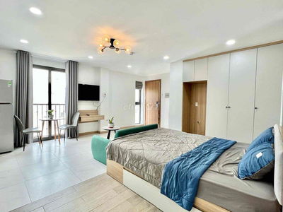 CHO THUÊ CĂN HỘ BAN CÔNG MỚI NGAY HOÀNG SA FULL NỘI THẤT XỊN XÒ GIÁ RẺ