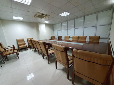 Cho thuê vp phố đường láng,dtsd 300m2,thông sàn,đống đa,hà nội