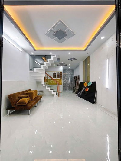 Bán nhà giáp Tên Lửa, 36m2, 3 ty xx.