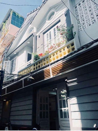 Cho thuê nhà hẻm 18 Trần Quang Diệu - 4,3x10 - 13 triệu/tháng.