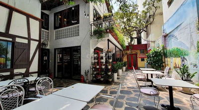 Nhà mặt tiền khu du lịch biển Mỹ Khê