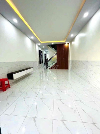 CHO THUÊ NHÀ LẦU TRỤC CHÍNH KDC DIỆU HIỀN