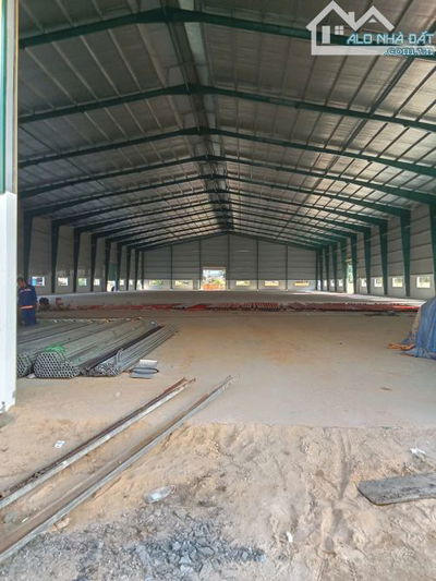 Cho thuê kho xưởng 3686m2 ở phường Vĩnh Tân, Tân Uyên, HCM
