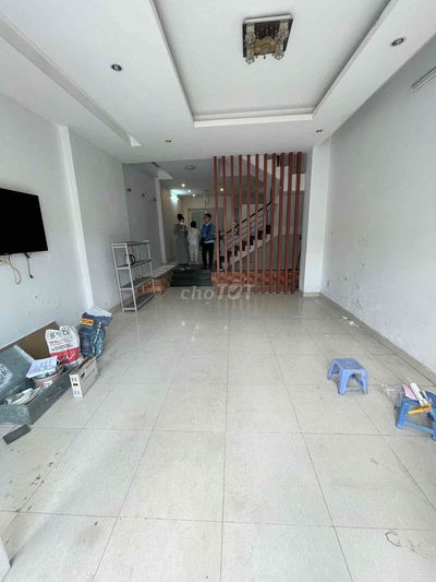 NHÀ RỘNG THOÁNG 5x25, 1TRỆT 2LẦU 3PN 4WC ĐỐI DIỆN VẠN PHÚC,QL13, TĐỨC