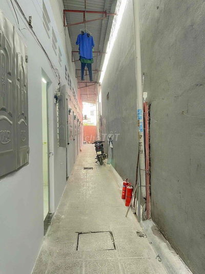 SANG NHƯỢNG DÃY TRỌ GIÁ 1 TỶ 9