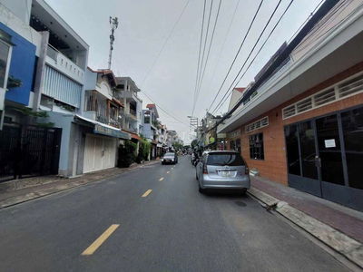 BÁN LÔ ĐẤT 230m2, N 12,5m,  nở hậu, HXH, NGAY UBND TRƯỜNG THỌ, THỦ ĐỨC